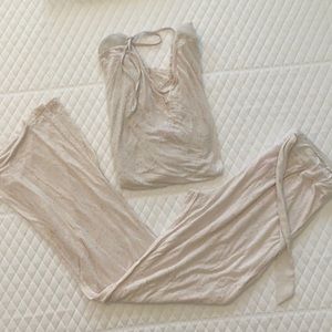 GUC Betsey Johnson Pj set. Size medium.